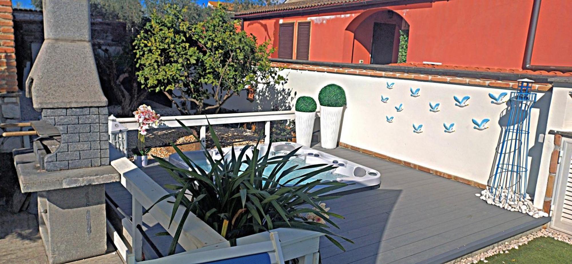 Alloggi Turistici Con Piscina Palestra Jacuzzi Sauna آنسيو المظهر الخارجي الصورة